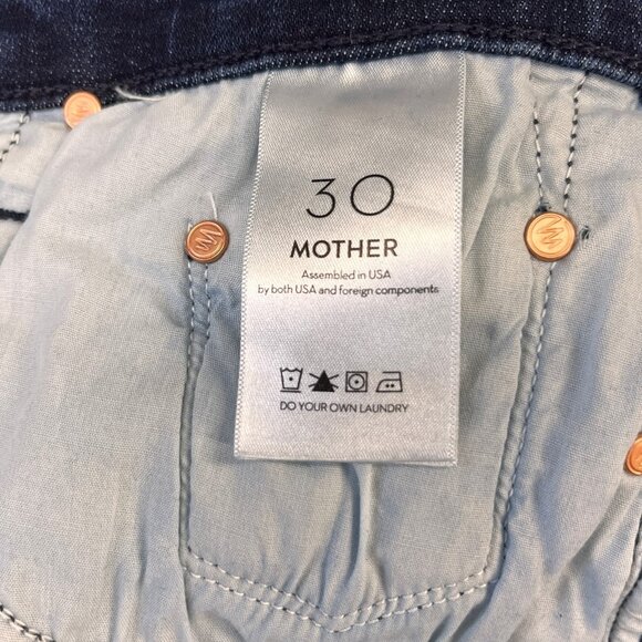 MOTHER The Weekender Fray Jeans Size 30 Flare Raw Hem Dark Wash USA Made - Picture 14 of 15